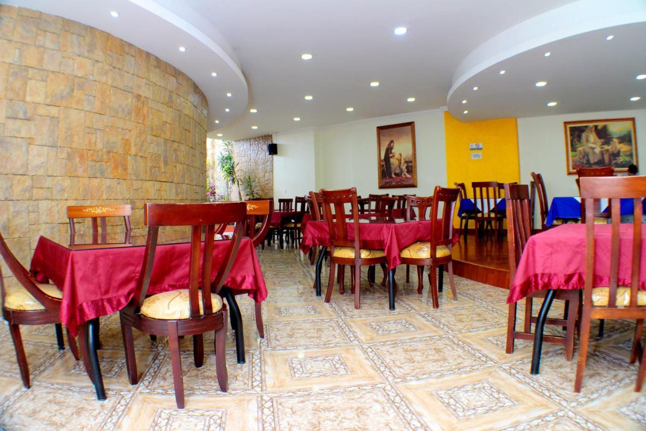 Hotel Santa Isabel 2 伊皮亚莱斯 外观 照片