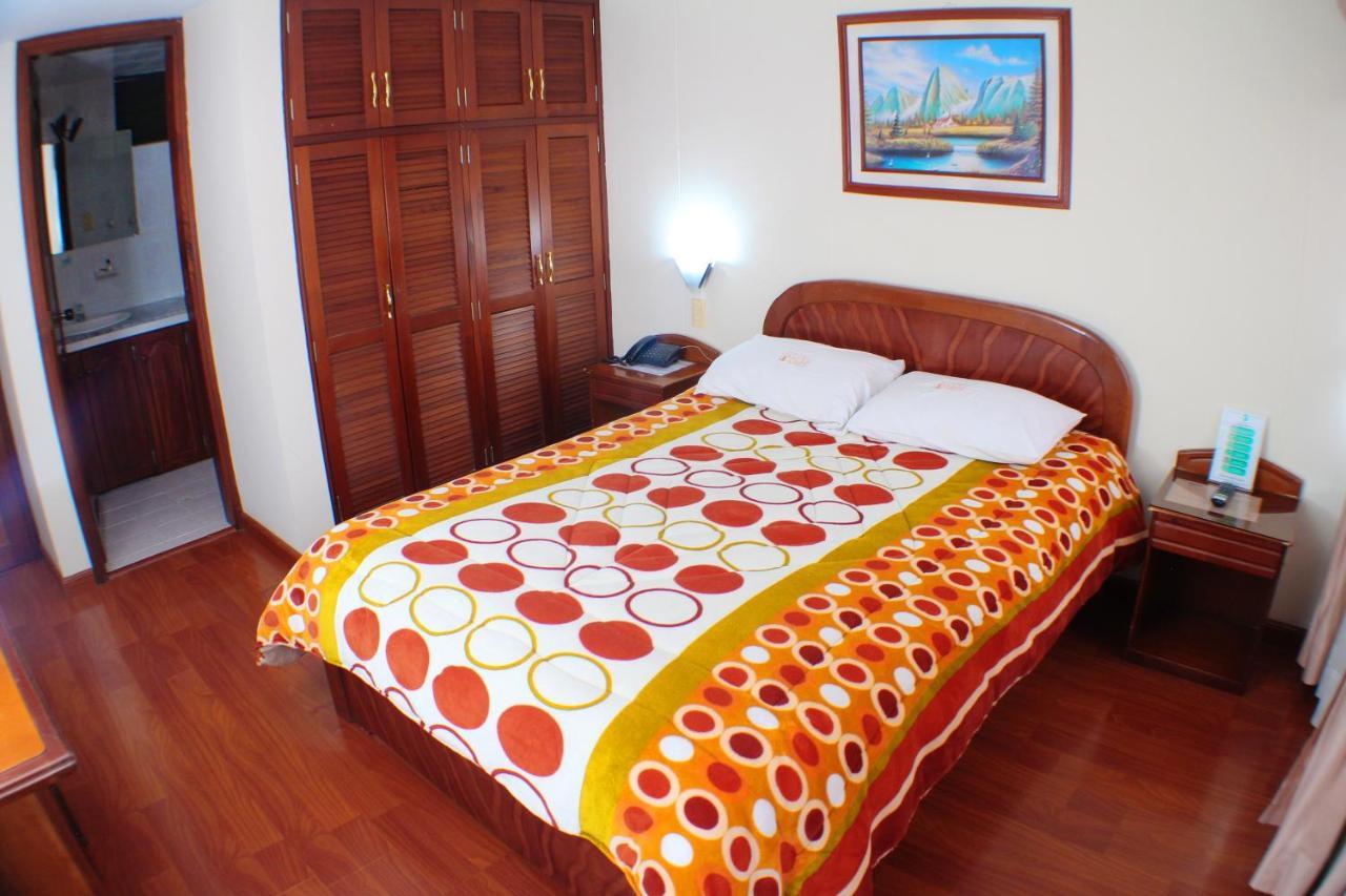 Hotel Santa Isabel 2 伊皮亚莱斯 外观 照片
