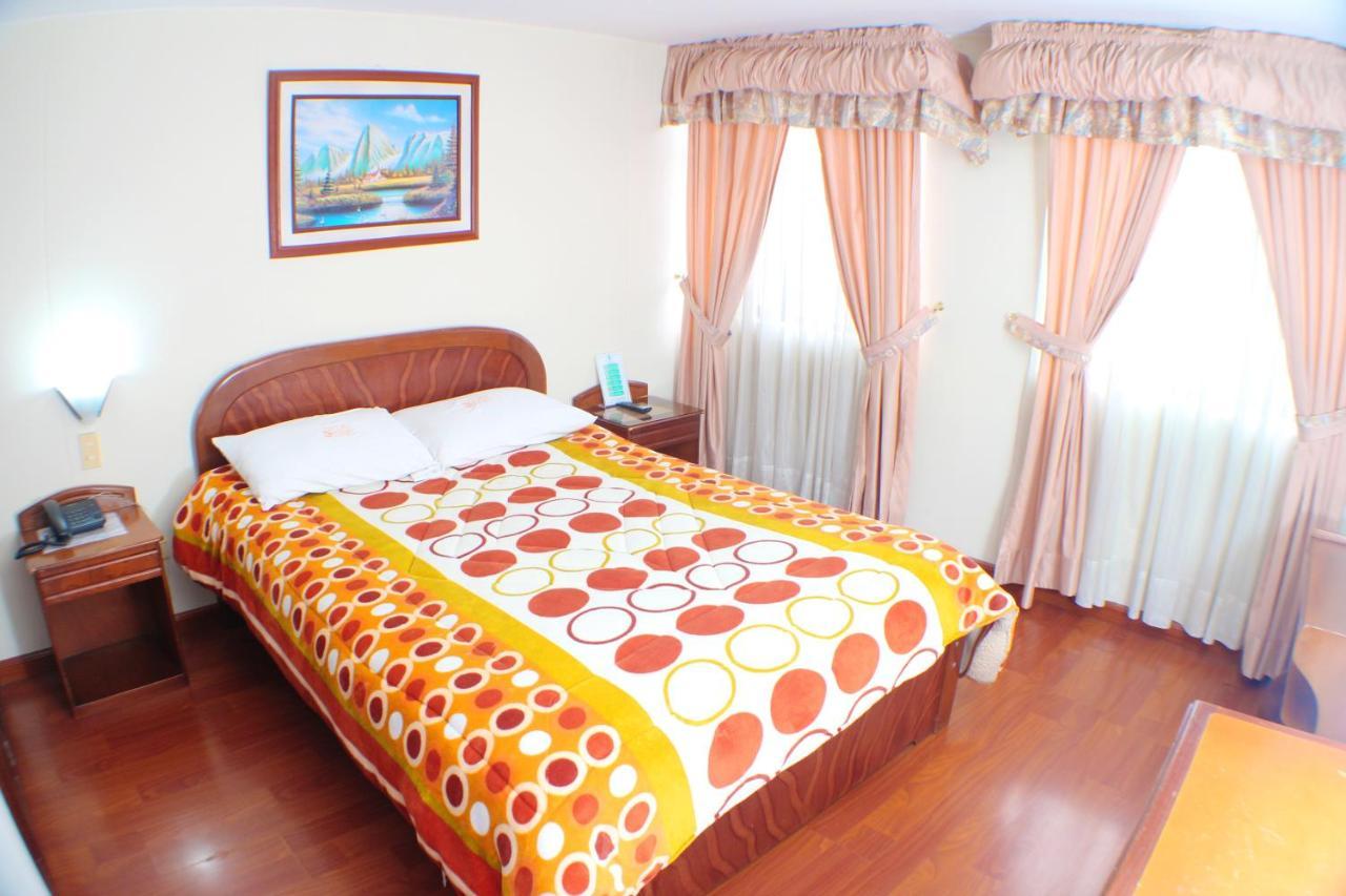 Hotel Santa Isabel 2 伊皮亚莱斯 外观 照片
