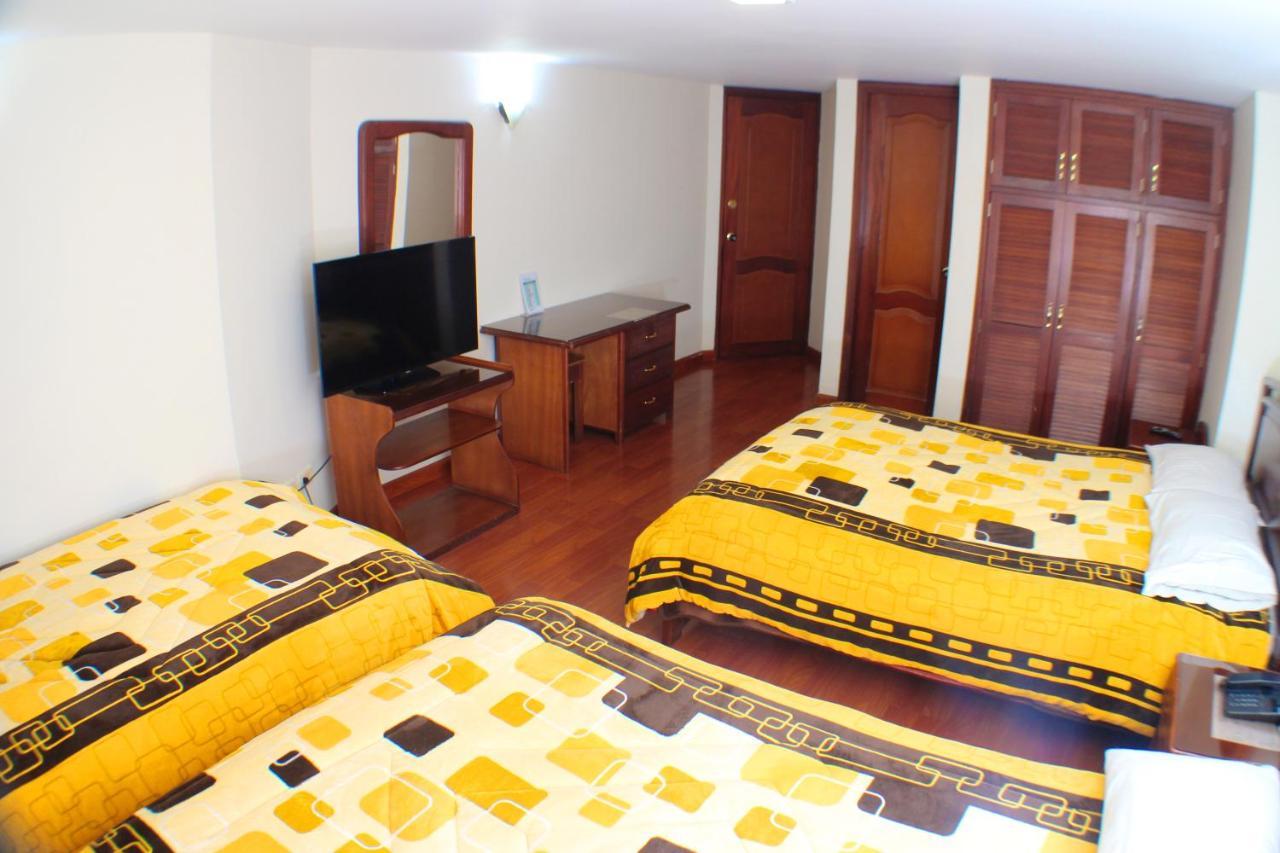 Hotel Santa Isabel 2 伊皮亚莱斯 外观 照片