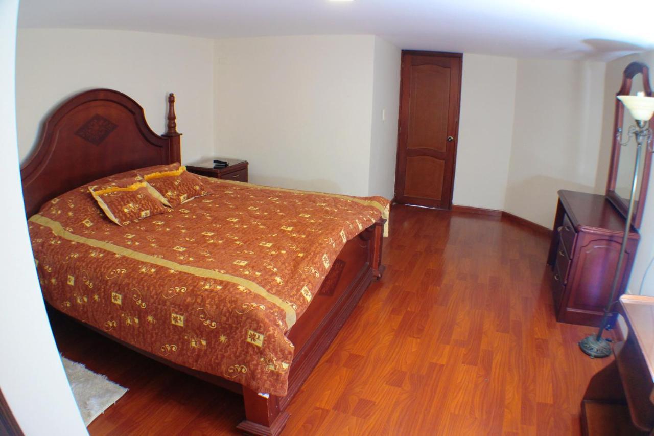 Hotel Santa Isabel 2 伊皮亚莱斯 外观 照片