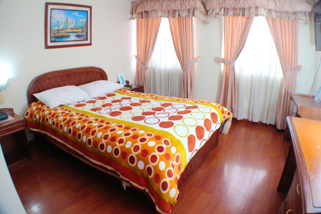 Hotel Santa Isabel 2 伊皮亚莱斯 外观 照片