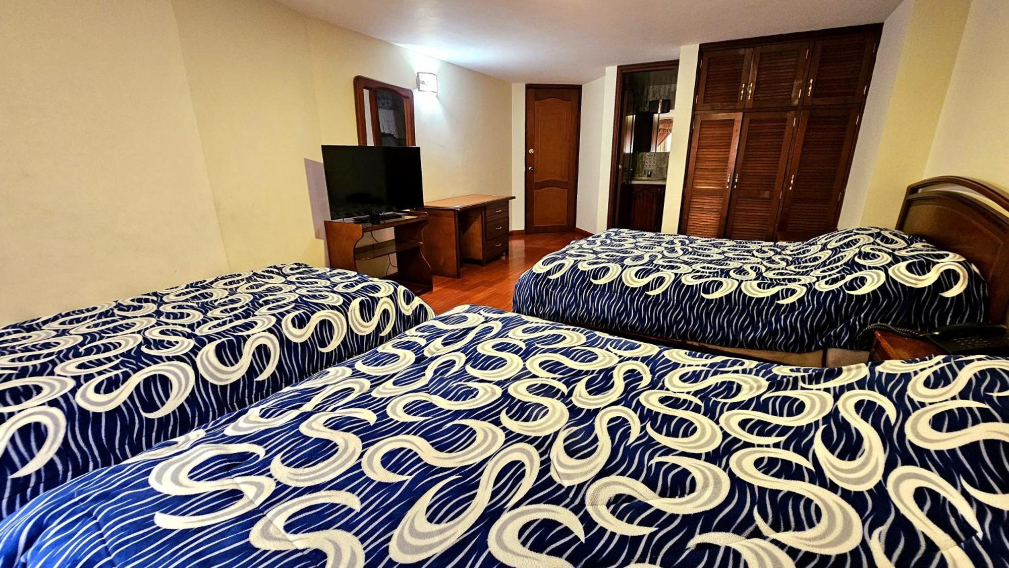 Hotel Santa Isabel 2 伊皮亚莱斯 外观 照片