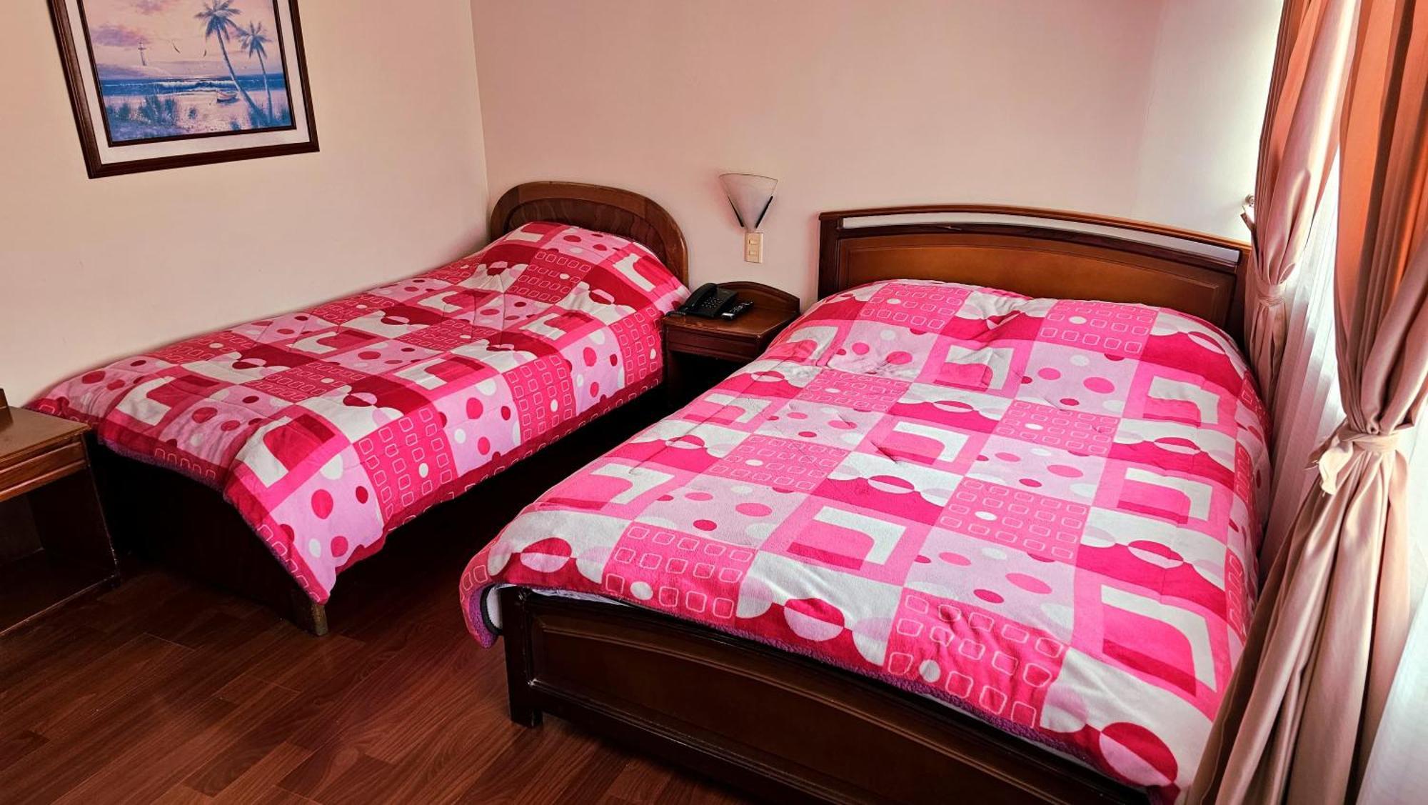 Hotel Santa Isabel 2 伊皮亚莱斯 外观 照片