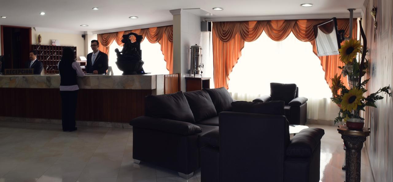 Hotel Santa Isabel 2 伊皮亚莱斯 外观 照片